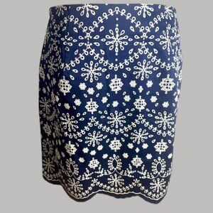 Laundry by Shelli Segal Blue White Embroidered Cotton Mini Skirt Scalloped Hem S